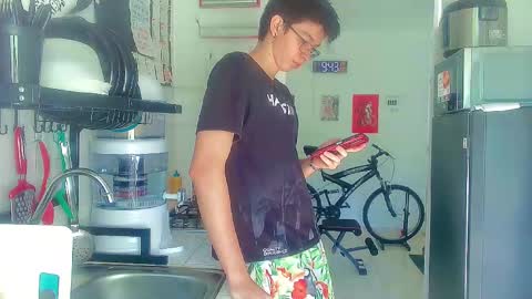 Snapshot of andy_gray01 chatting on December 1, 2025, 2:44 pm Andy Gray online show from December 1, 2025, 2:44 pm