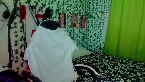 Snapshot of andy_gray01 chatting on December 2, 2025, 5:30 pm Andy Gray online show from December 2, 2025, 5:30 pm