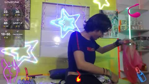 Snapshot of andy_staar18 chatting on November 3, 2025, 7:15 pm andy online show from November 3, 2025, 7:15 pm