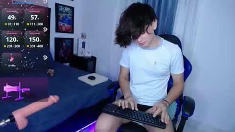 andy online show from October 27, 2025, 10:36 pm