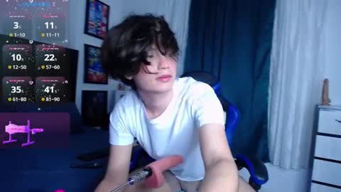 andy online show from November 17, 2025, 10:15 pm