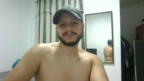 Snapshot of andydres97 chatting on January 10, 2025, 11:29 pm Andy online show from January 10, 2025, 11:29 pm