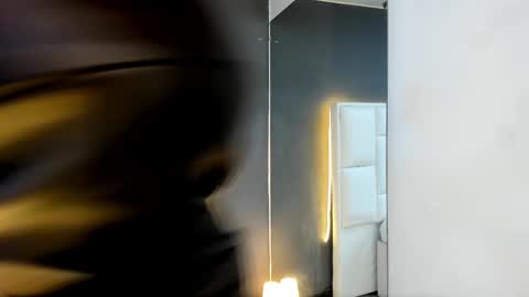 Snapshot of andyel2017 chatting on November 14, 2025, 6:17 pm Andy D online show from November 14, 2025, 6:17 pm