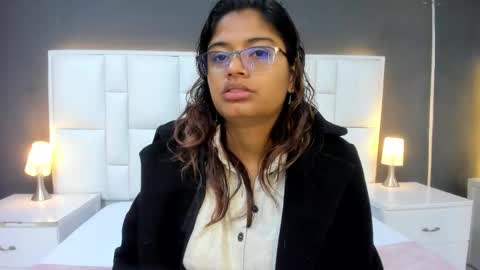 Snapshot of andyel2017 chatting on December 4, 2025, 4:16 pm Andy D online show from December 4, 2025, 4:16 pm