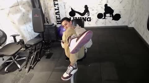 Andy Joy  online show from February 26, 2025, 11:09 am