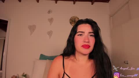 Snapshot of angeel_fox chatting on December 28, 2024, 12:15 am Angel online show from December 28, 2024, 12:15 am