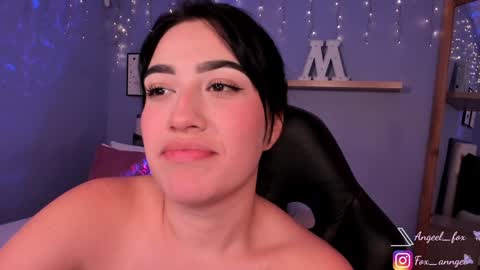 Snapshot of angeel_fox chatting on January 24, 2025, 8:44 am Angel online show from January 24, 2025, 8:44 am