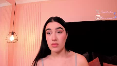 Snapshot of angeel_fox chatting on September 12, 2025, 2:22 am Angel online show from September 12, 2025, 2:22 am