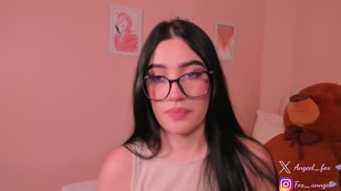 Snapshot of angeel_fox chatting on November 13, 2025, 4:22 am Angel online show from November 13, 2025, 4:22 am