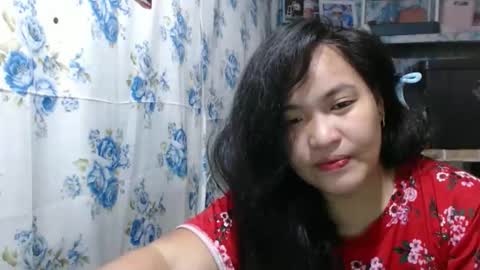 Snapshot of angel_0707 chatting on October 26, 2025, 3:12 am Angel online show from October 26, 2025, 3:12 am