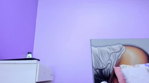  Angel  online show from February 25, 2025, 1:09 am