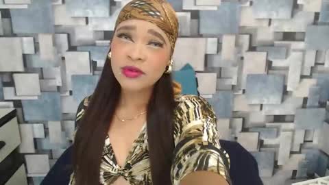 Snapshot of angel_dthroat chatting on December 2, 2025, 12:10 pm ANGHEL online show from December 2, 2025, 12:10 pm