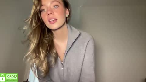 Snapshot of angel_from_sky chatting on February 25, 2025, 2:54 pm Greetings Jess online show from February 25, 2025, 2:54 pm