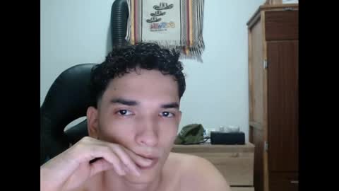 Snapshot of angel_hotc chatting on January 6, 2025, 10:26 pm Angel online show from January 6, 2025, 10:26 pm