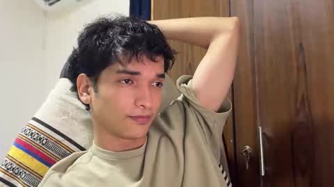 Snapshot of angel_hotc chatting on November 11, 2025, 10:43 pm Angel online show from November 11, 2025, 10:43 pm