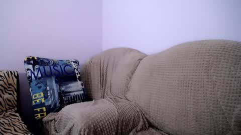 Snapshot of angel_zoe77 chatting on December 11, 2024, 11:41 am Zoe online show from December 11, 2024, 11:41 am