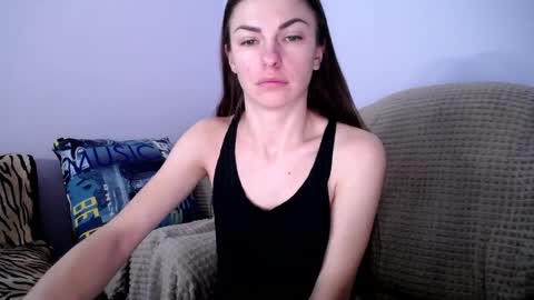 Snapshot of angel_zoe77 chatting on December 30, 2024, 8:43 am Zoe online show from December 30, 2024, 8:43 am