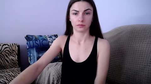 Snapshot of angel_zoe77 chatting on February 11, 2025, 11:54 am Zoe online show from February 11, 2025, 11:54 am
