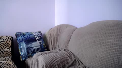Snapshot of angel_zoe77 chatting on February 28, 2025, 11:36 am Zoe online show from February 28, 2025, 11:36 am