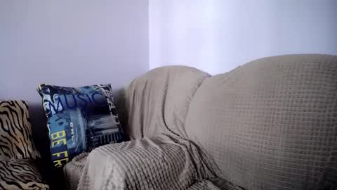 Snapshot of angel_zoe77 chatting on September 9, 2025, 8:25 am Zoe online show from September 9, 2025, 8:25 am
