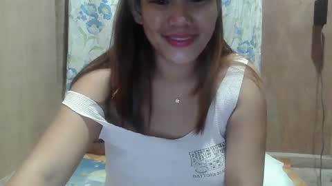Snapshot of angela413796 chatting on December 12, 2024, 7:15 pm angela413796 online show from December 12, 2024, 7:15 pm