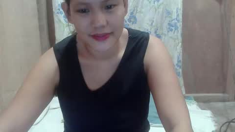 Snapshot of angela413796 chatting on January 5, 2025, 2:17 am angela413796 online show from January 5, 2025, 2:17 am