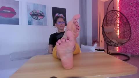 A N G E LA.  online show from September 15, 2025, 3:28 am