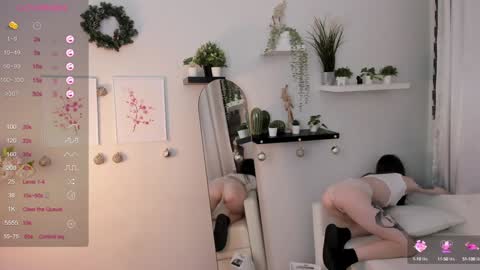 Snapshot of angela_fog chatting on January 9, 2025, 11:56 pm angela_fog online show from January 9, 2025, 11:56 pm