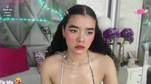 Snapshot of angela_lovee1 chatting on January 9, 2025, 12:52 pm Angela online show from January 9, 2025, 12:52 pm
