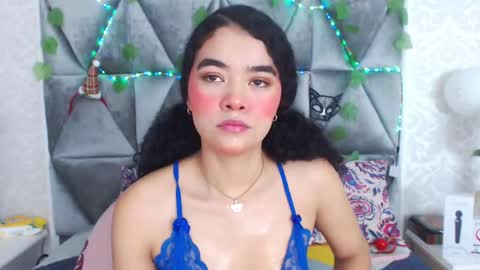 Snapshot of angela_lovee1 chatting on January 27, 2025, 12:48 pm Angela online show from January 27, 2025, 12:48 pm