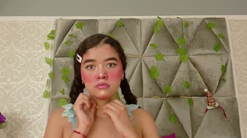 Snapshot of angela_lovee1 chatting on February 3, 2025, 12:57 pm Angela online show from February 3, 2025, 12:57 pm