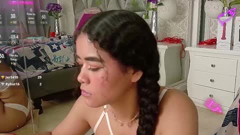 Snapshot of angela_lovee1 chatting on February 11, 2025, 4:13 pm Angela online show from February 11, 2025, 4:13 pm