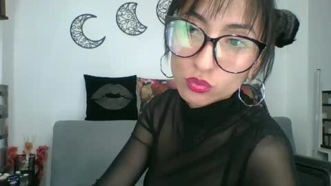  Angela  online show from March 4, 2025, 3:55 am