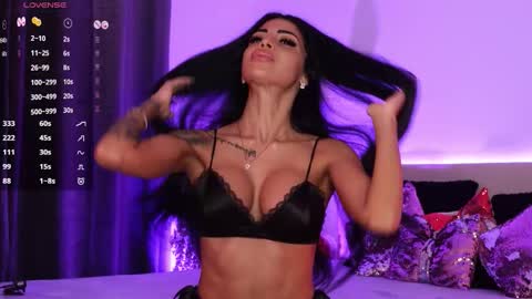 Snapshot of angela_myst chatting on November 19, 2025, 2:17 pm Angela online show from November 19, 2025, 2:17 pm