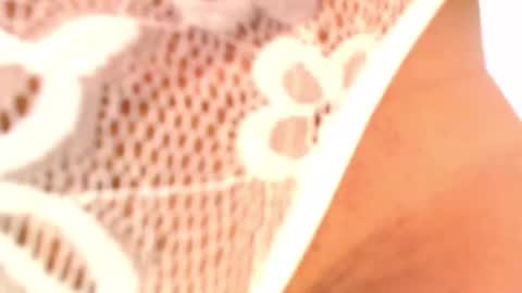 Snapshot of angela_santana_ chatting on February 17, 2025, 9:52 pm Angela online show from February 17, 2025, 9:52 pm