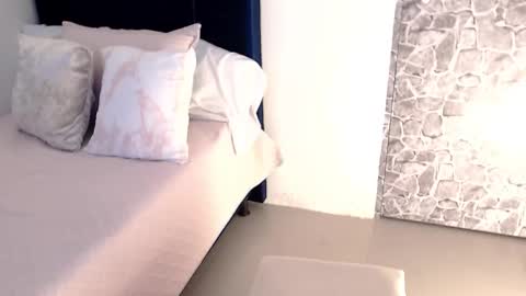 Snapshot of angela_santana_ chatting on September 16, 2025, 6:31 pm Angela online show from September 16, 2025, 6:31 pm