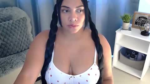 Snapshot of angela_santana_ chatting on November 30, 2025, 5:06 pm Angela online show from November 30, 2025, 5:06 pm