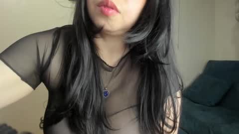 Angela online show from September 30, 2025, 1:10 am