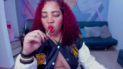 Snapshot of angelacoffee chatting on December 5, 2025, 4:43 am Angela online show from December 5, 2025, 4:43 am