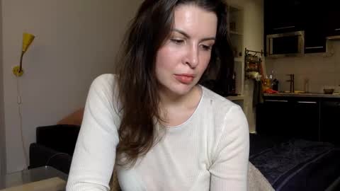 Snapshot of angeladarkk chatting on December 6, 2024, 8:29 pm Angela online show from December 6, 2024, 8:29 pm