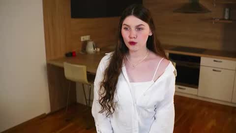 Snapshot of angelalantaff chatting on December 2, 2025, 5:35 am Olivia online show from December 2, 2025, 5:35 am