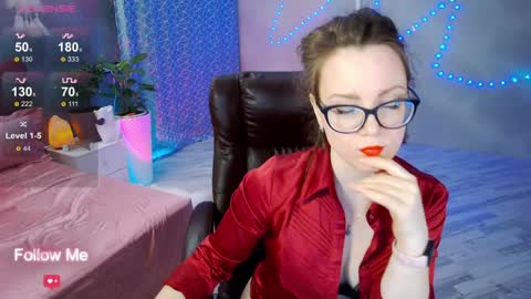 Snapshot of angelawhity chatting on February 2, 2025, 3:39 pm Angela online show from February 2, 2025, 3:39 pm