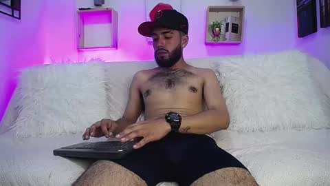 Angel online show from December 6, 2024, 4:25 am