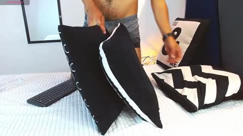 Angel online show from January 29, 2025, 9:44 am