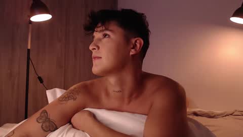 Snapshot of angelcossio chatting on February 10, 2025, 1:03 am Angel online show from February 10, 2025, 1:03 am