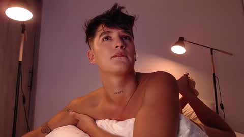 Snapshot of angelcossio chatting on March 6, 2025, 2:09 am Angel online show from March 6, 2025, 2:09 am