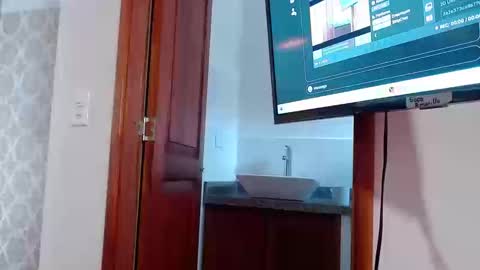 Snapshot of angeles_azul chatting on September 23, 2025, 1:36 pm angel online show from September 23, 2025, 1:36 pm