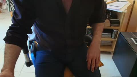 Snapshot of angelgarcia269 chatting on October 26, 2025, 12:11 pm angelgarcia269 online show from October 26, 2025, 12:11 pm