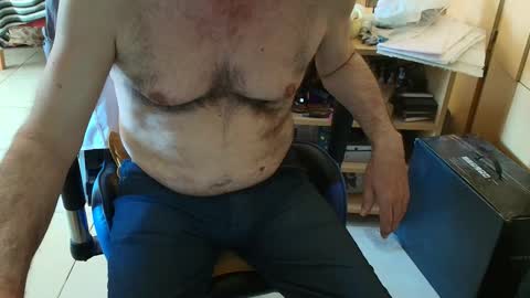 Snapshot of angelgarcia269 chatting on November 25, 2025, 11:54 am angelgarcia269 online show from November 25, 2025, 11:54 am