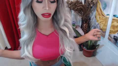 DIVINE ANGEL online show from February 7, 2025, 1:58 am